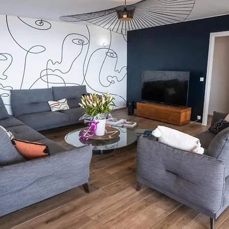 Contemporary With Sea View In بيت للعطل Hyères